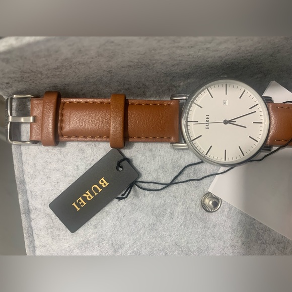 Burei Brown Watch - Picture 2 of 3
